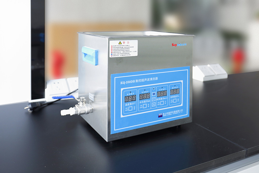 数控超声波清洗器